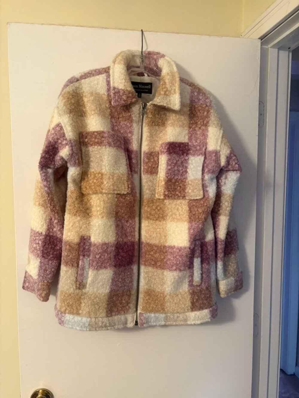 Womens lined plaid jacket coat size small NWT